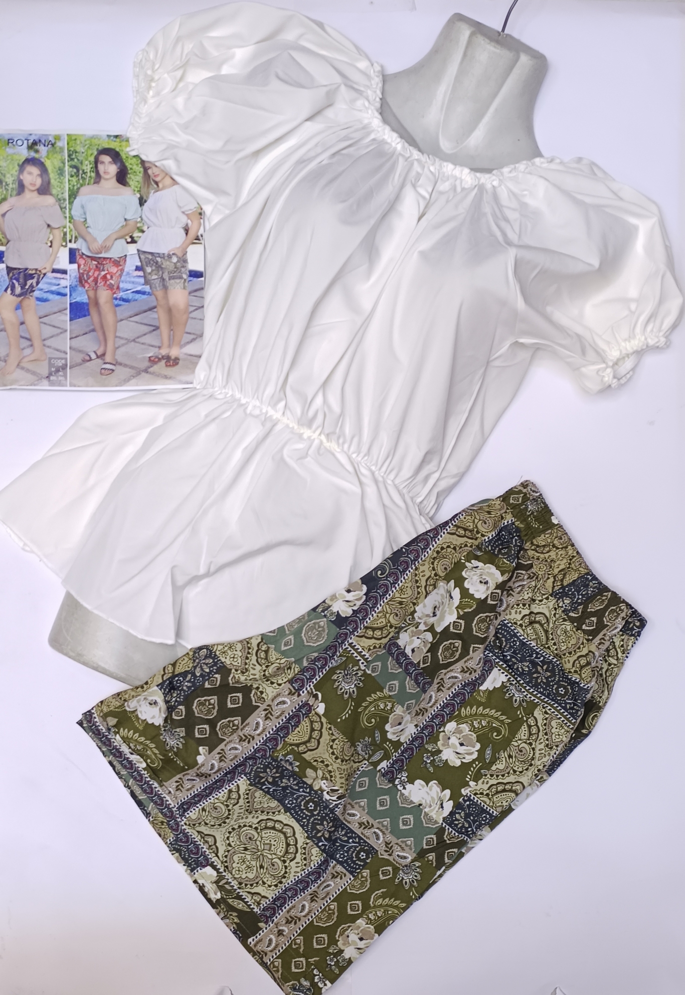 طقم بيجامة صيفي من الفسكوز القطن  للنساء بتصميم مميز